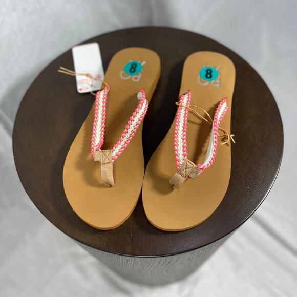 NWT Roxy Pink, White, and Gold Woven Flip-Flops - Size 8 - Picture 1 of 4